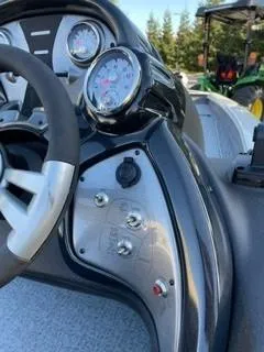 Slide: The Image of Tracker Pro Team 175 2025 - 67