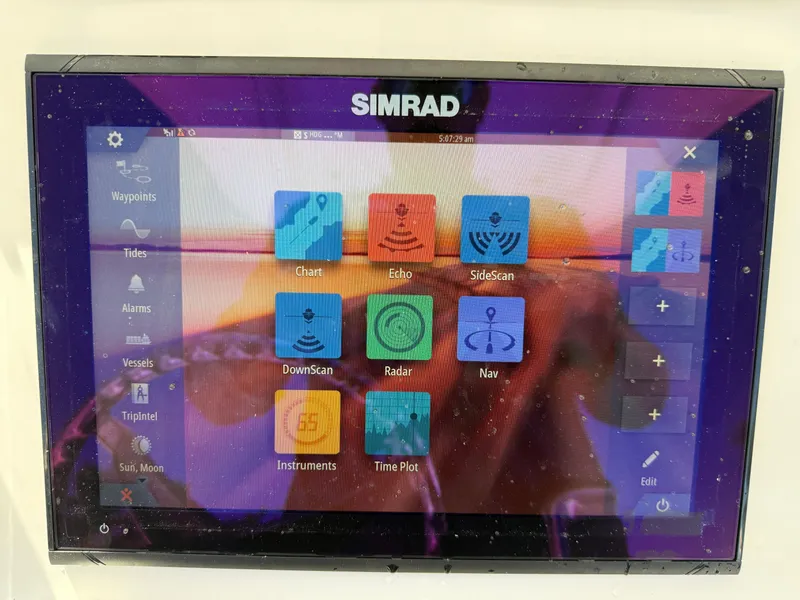 Slide: The Image of Simrad navigation display on 2018 Everglades 230 Center Console boat. - 35