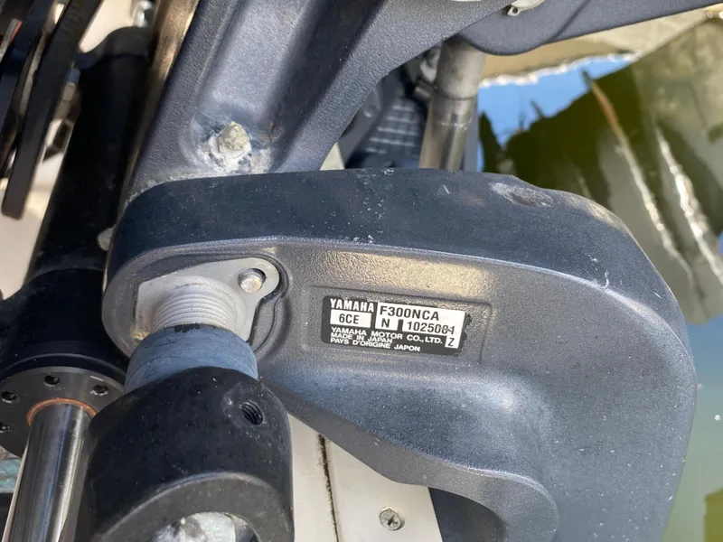 Slide: The Image of Yamaha F300NCA engine part on 2016 Grady-White Canyon boat. - 19