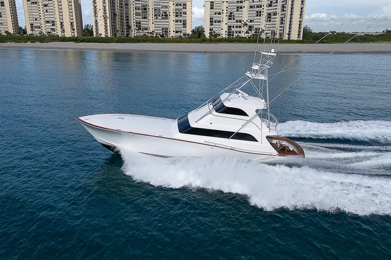 Slide: The Image of Amer Custom Enclosed Flybridge 2001 - 100