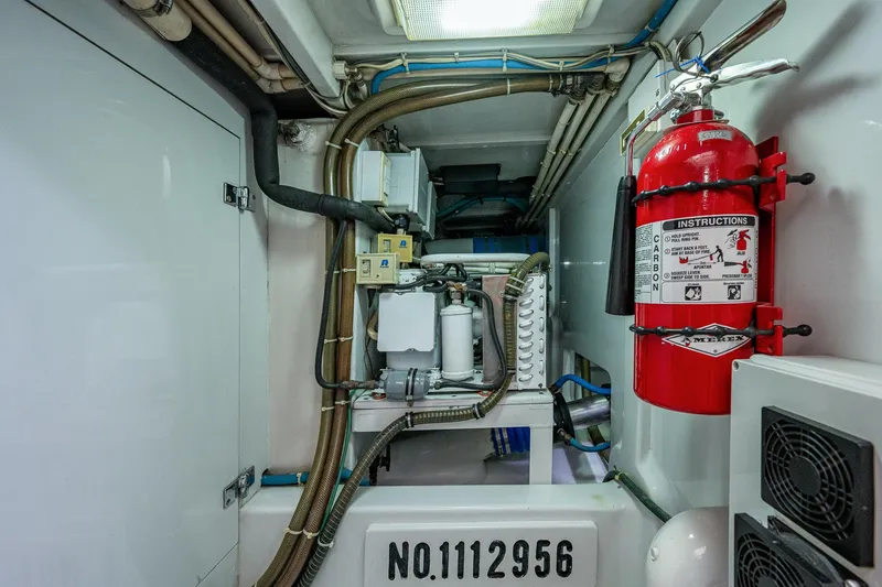 Slide: The Image of Amer Custom Enclosed Flybridge 2001 - 79