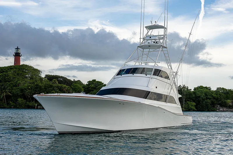 Slide: The Image of Amer Custom Enclosed Flybridge 2001 - 94