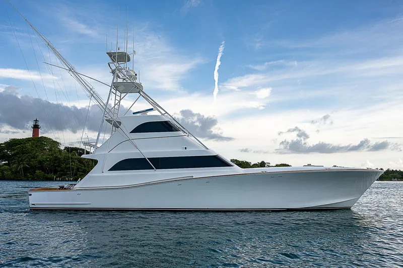 Slide: The Image of Amer Custom Enclosed Flybridge 2001 - 96