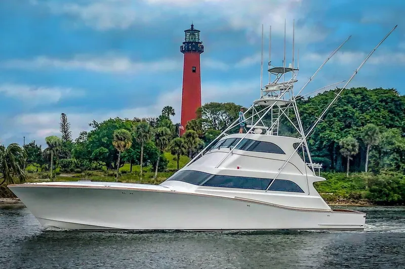 Slide: The Image of Amer Custom Enclosed Flybridge 2001 - 97