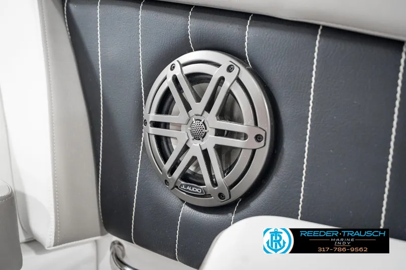 Slide: The Image of Four Winns H260 2021 - 50