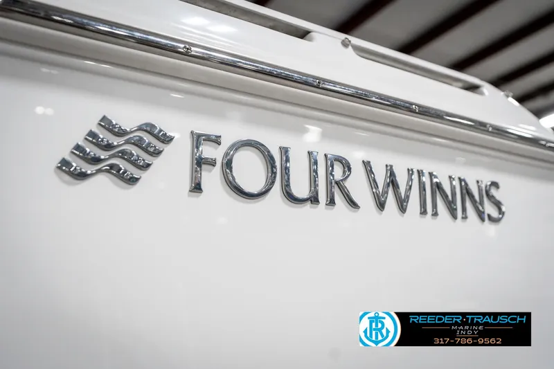 Slide: The Image of Four Winns H260 2021 - 59