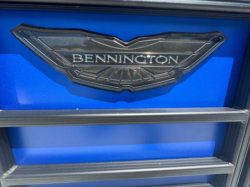 Slide: The Image of Bennington 25RFB-ESP (TC) 2025 - 22