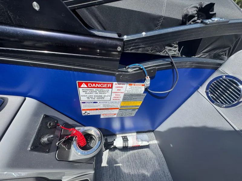 Slide: The Image of Bennington 25RFB-ESP (TC) 2025 - 23