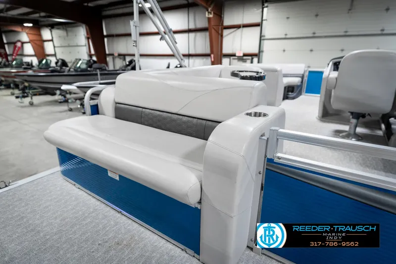 Slide: The Image of 2025 Avalon 2285 LSZ CRB pontoon boat interior with seating in showroom. - 29