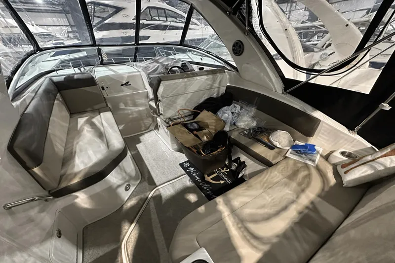 Slide: The Image of Sea Ray 260 Sundancer 2014 - 14