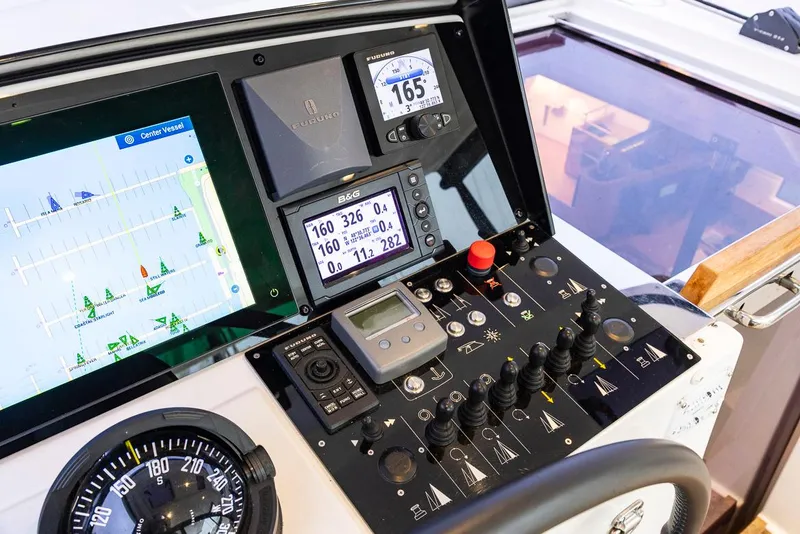 Slide: The Image of Amel 55 2018 - 55