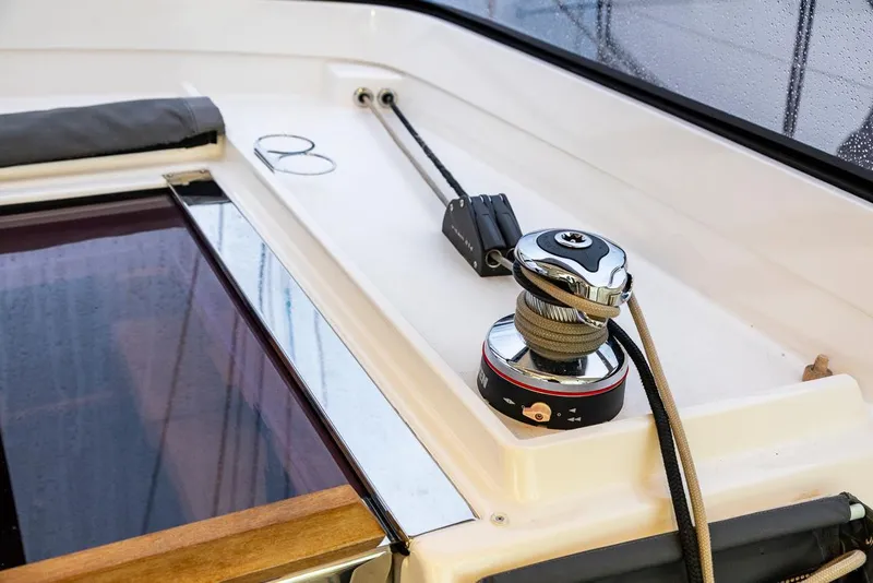 Slide: The Image of Amel 55 2018 - 58