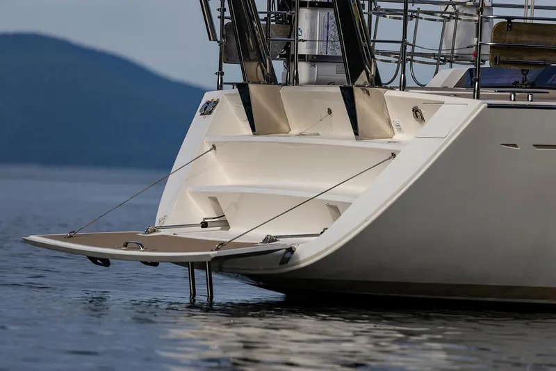 Slide: The Image of Amel 55 2018 - 72