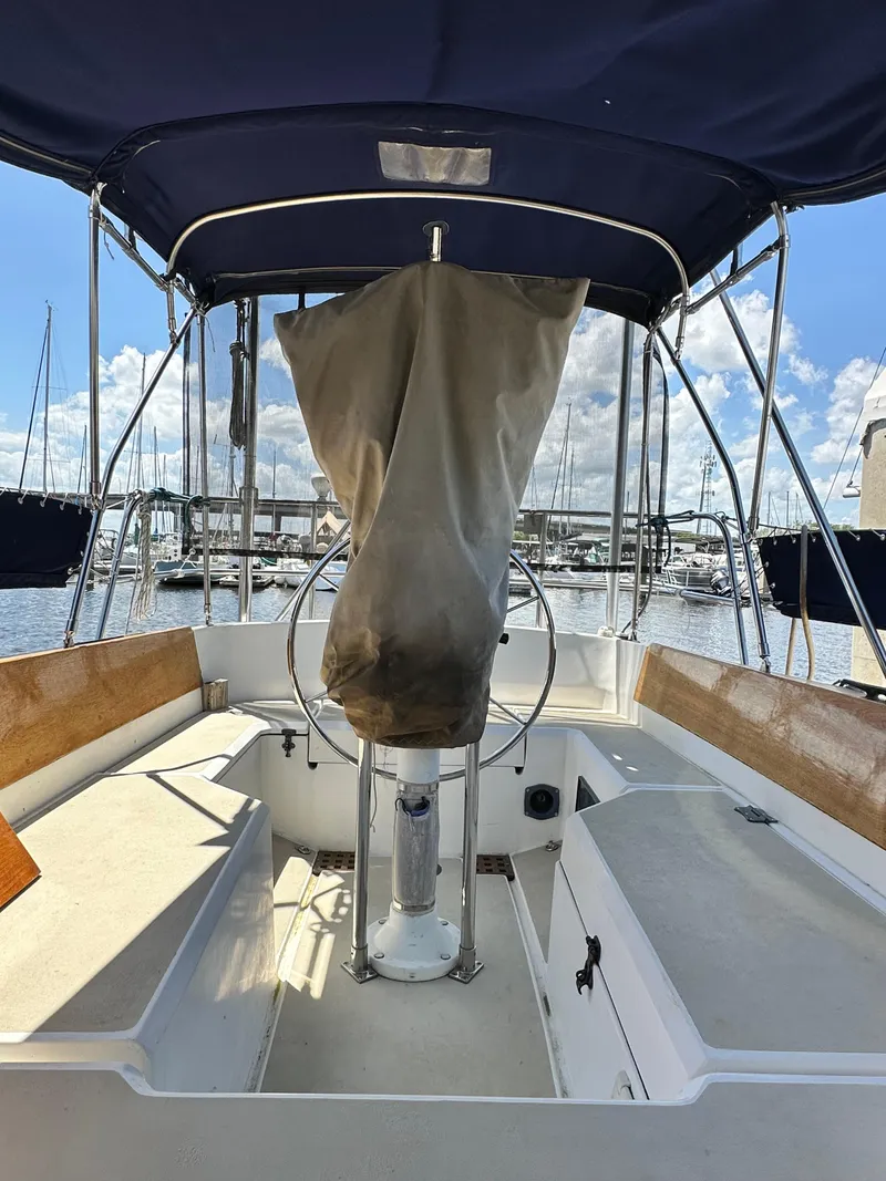 Slide: The Image of Cape Dory 30 Mk Ii 1988 - 50