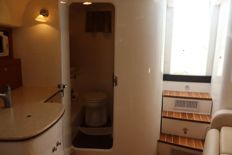 Slide: The Image of Intrepid 377 Walkaround 2006 - 15