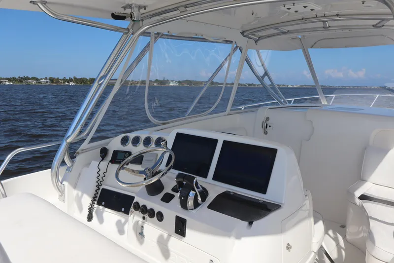 Slide: The Image of Intrepid 377 Walkaround 2006 - 3