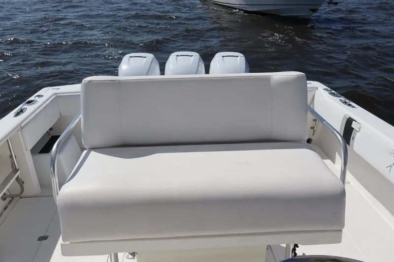 Slide: The Image of Intrepid 377 Walkaround 2006 - 4