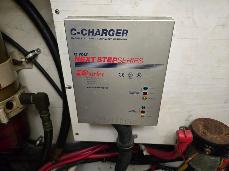 Slide: The Image of 12V marine electronic alternator regulator on 2002 Tiara Yachts 3500 Open. - 41