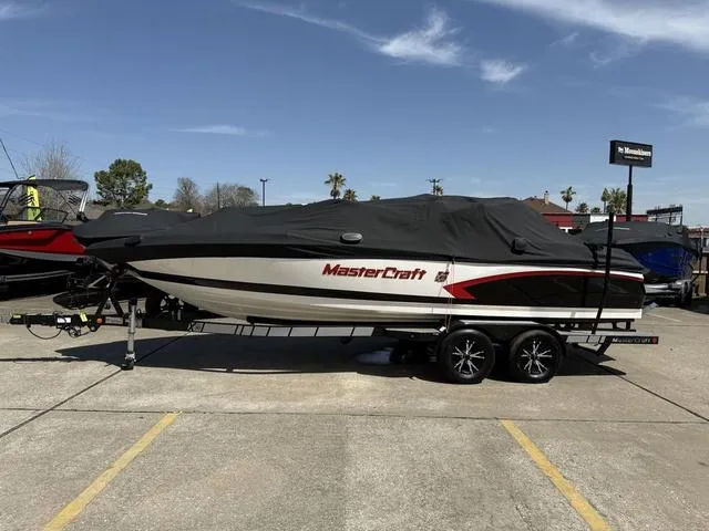 Slide: The Image of MasterCraft X30 2015 - 29