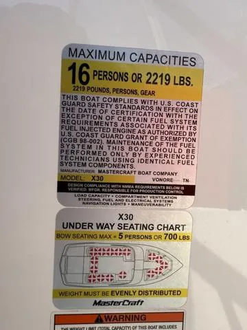 Slide: The Image of MasterCraft X30 2015 - 30