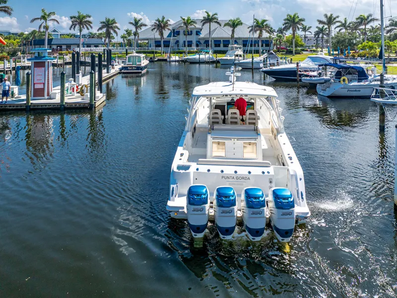 Slide: The Image of Boston Whaler 420 Outrage 2019 - 78