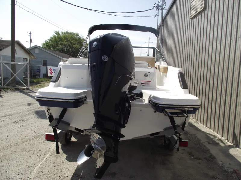 Slide: The Image of 2025 Bayliner Trophy T22SC boat with outboard motor. - 3