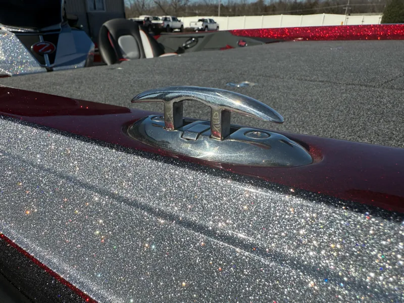 Slide: The Image of 2022 Ranger Z518 boat with metallic finish and cleat detail. - 26