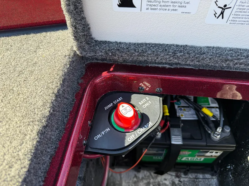 Slide: The Image of 2022 Ranger Z518 battery compartment with switch and wiring. - 29