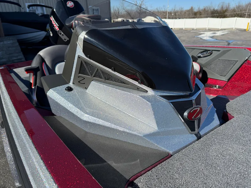 Slide: The Image of 2022 Ranger Z518 boat console with sleek design and modern features. - 6