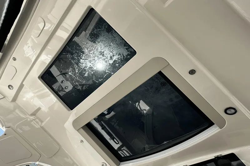 Slide: The Image of Boston Whaler 380 Realm 2021 - 28