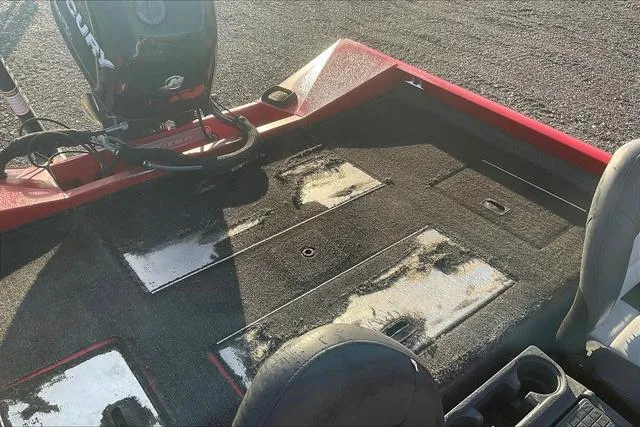 Slide: The Image of Triton TS17 2010 - 27