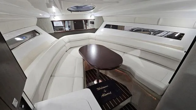 Slide: The Image of Monterey 295 Sport Yacht 2020 - 25