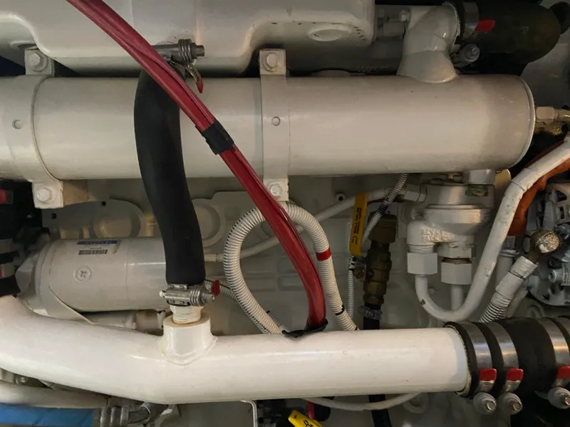 Slide: The Image of Meridian 490 Pilothouse 2008 - 59