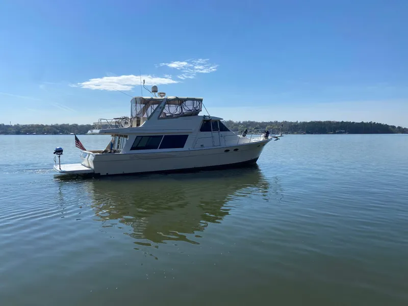 Slide: The Image of Meridian 490 Pilothouse 2008 - 66