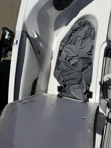 Slide: The Image of Yamaha 195S 2023 - 21