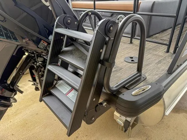 Slide: The Image of Viaggio D24S CC 2025 - 7