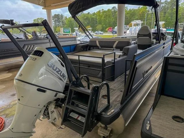 Slide: The Image of Viaggio ZSS2 Z 2025 - 5