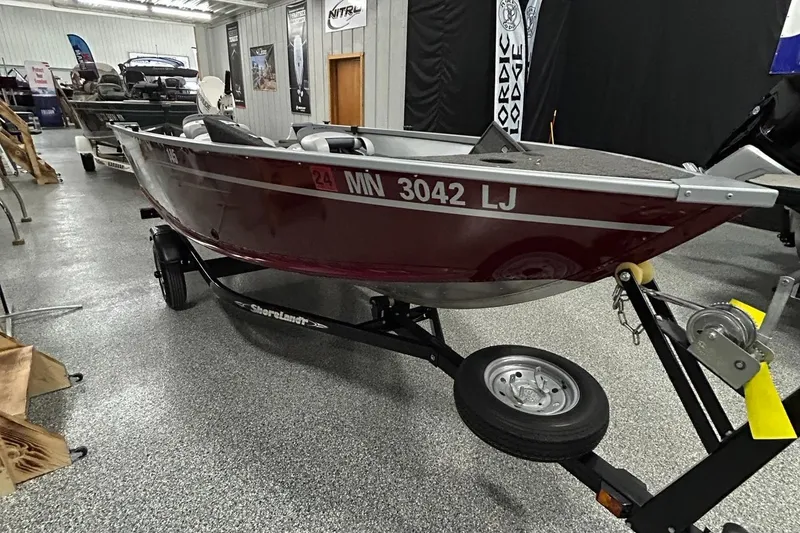 Slide: The Image of Alumacraft Escape 145 2016 - 4