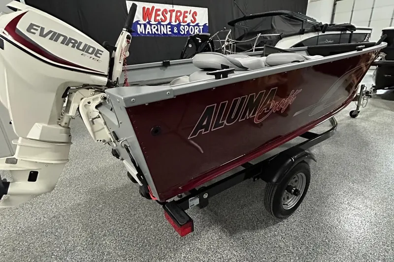 Slide: The Image of Alumacraft Escape 145 2016 - 5