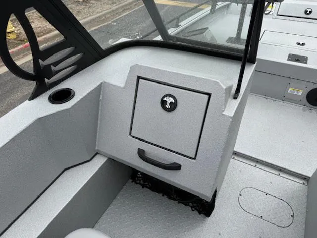 Slide: The Image of SeaArk 240 Procat / SUZUKI DF250 2025 - 12