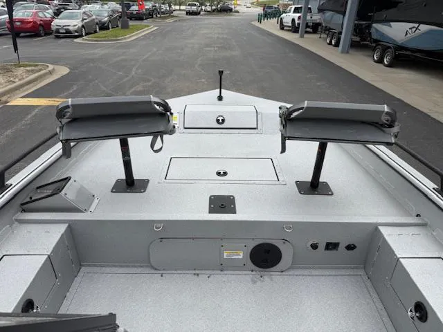 Slide: The Image of SeaArk 240 Procat / SUZUKI DF250 2025 - 18