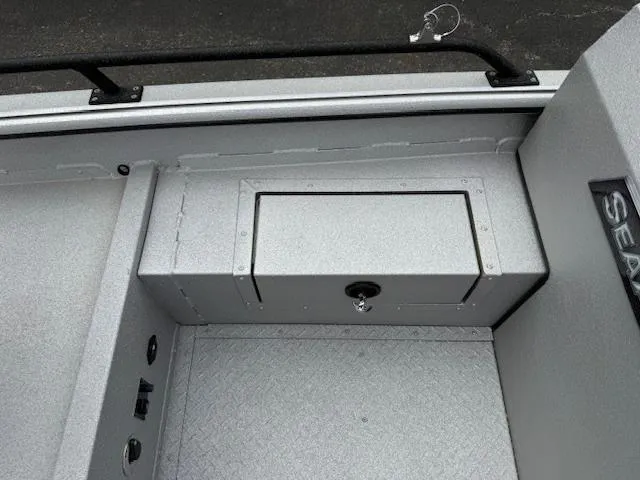 Slide: The Image of SeaArk 240 Procat / SUZUKI DF250 2025 - 21