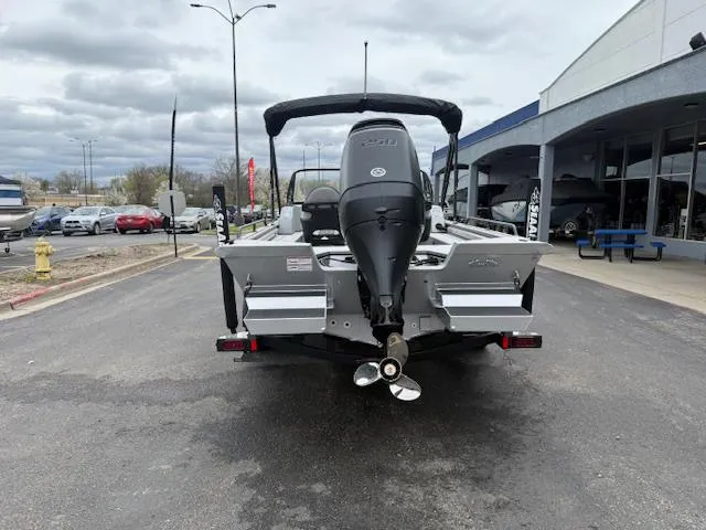 Slide: The Image of SeaArk 240 Procat / SUZUKI DF250 2025 - 3