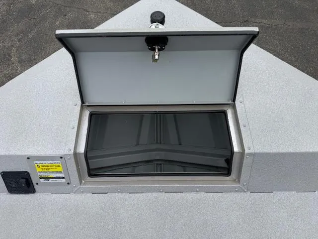 Slide: The Image of SeaArk 240 Procat / SUZUKI DF250 2025 - 30