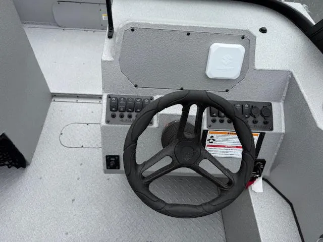 Slide: The Image of SeaArk 240 Procat / SUZUKI DF250 2025 - 6