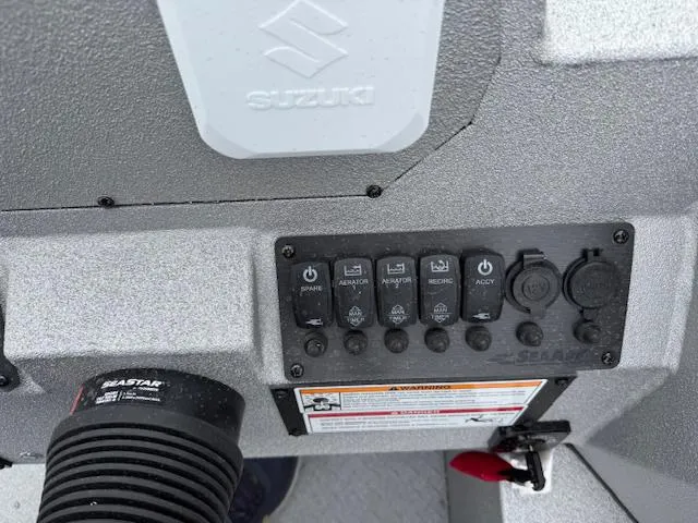 Slide: The Image of SeaArk 240 Procat / SUZUKI DF250 2025 - 8