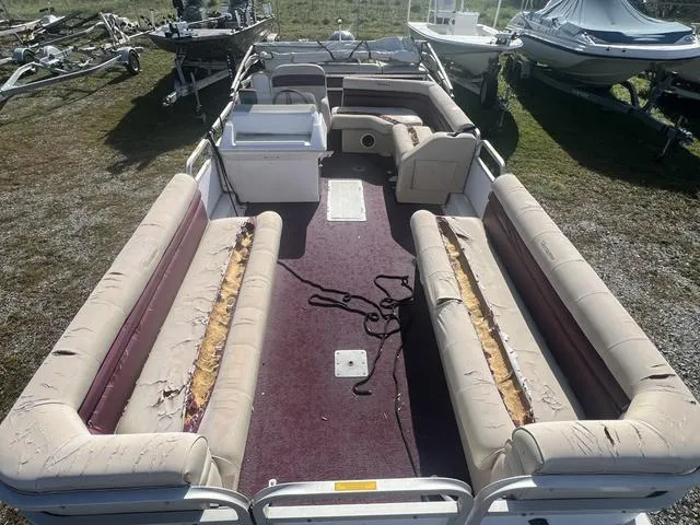 Slide: The Image of Hurricane 226 FUN DECK 1994 - 7