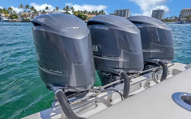 Slide: The Image of Invincible 39 2016 - 52