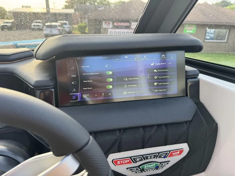 Slide: The Image of Nautique Super Air Nautique S23 2025 - 9