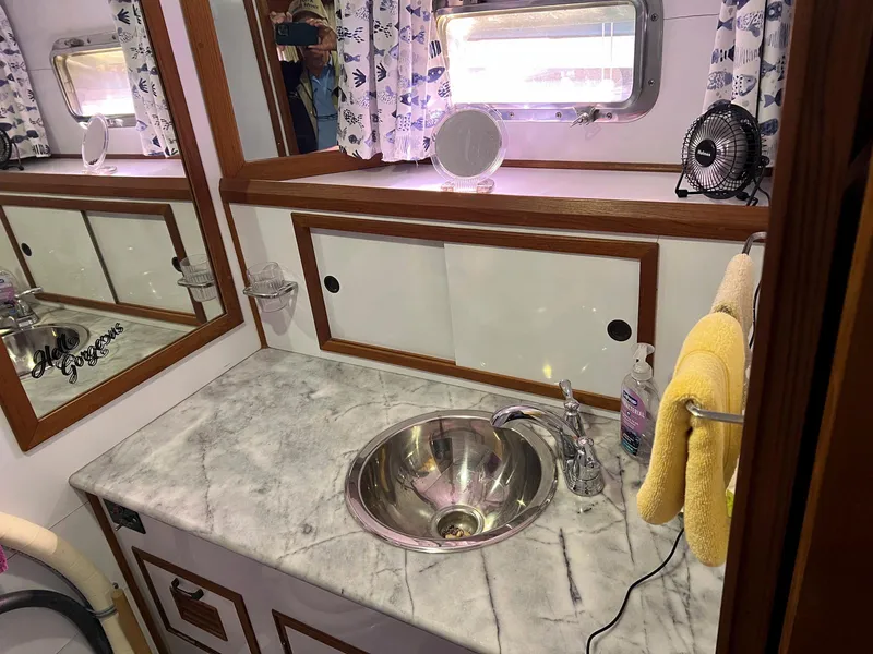 Slide: The Image of Lindmark 39 Trawler 1983 - 60